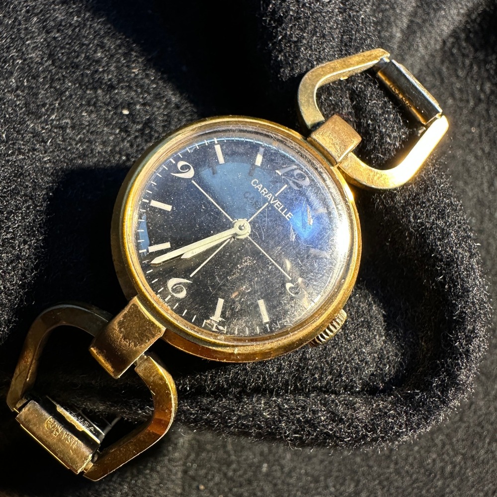 Vintage Caravelle Womens Manual Wind Watch Gold Tone Black Dial N4 1974